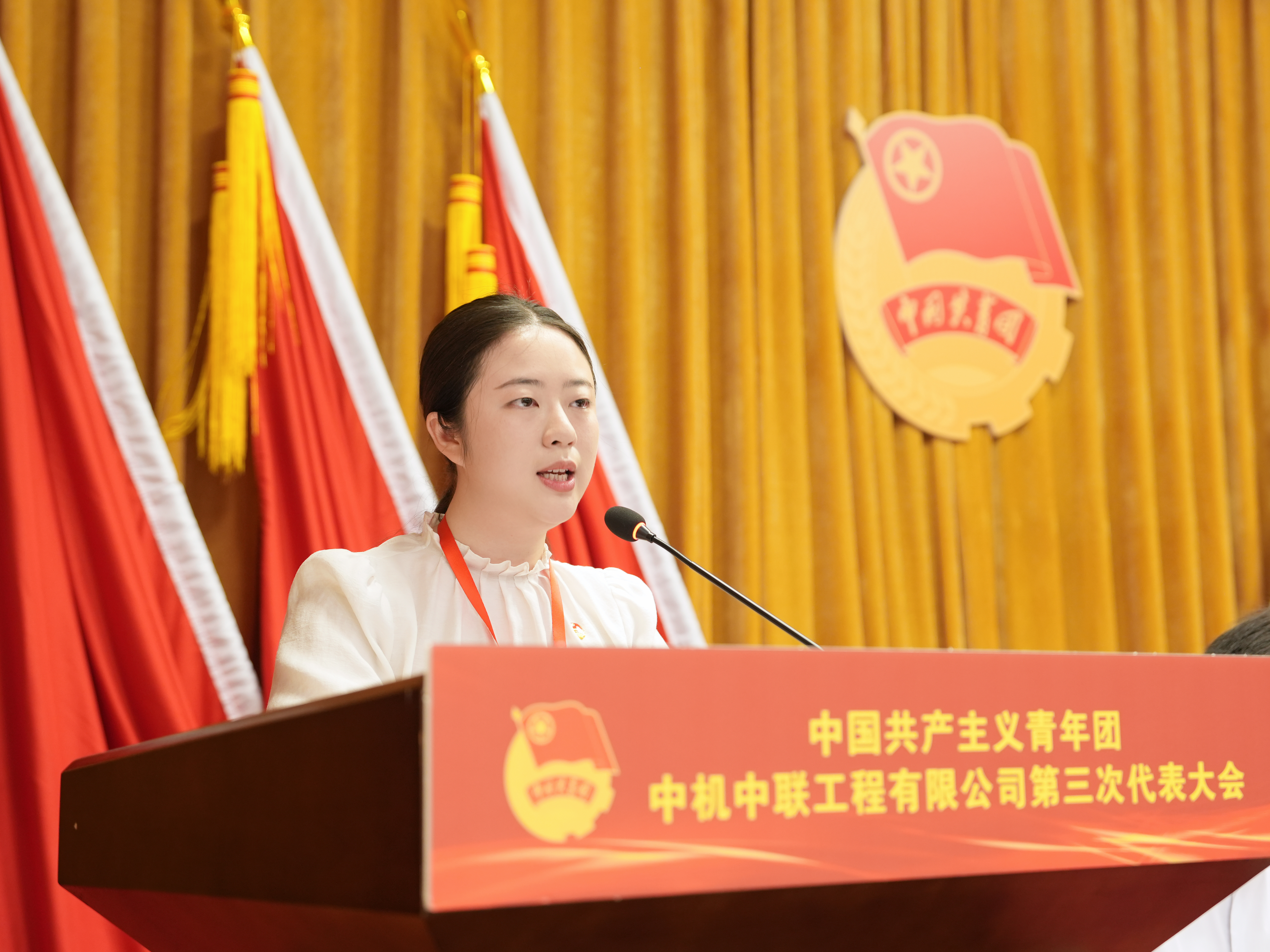 張嘉琦.jpg